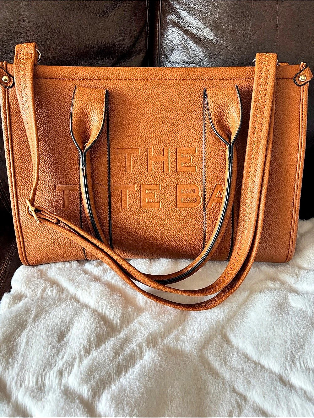 Faux Leather Tote Bag Tote in Chestnut